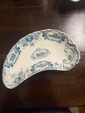 Blue and White Decorative Porcelain Accent Dish